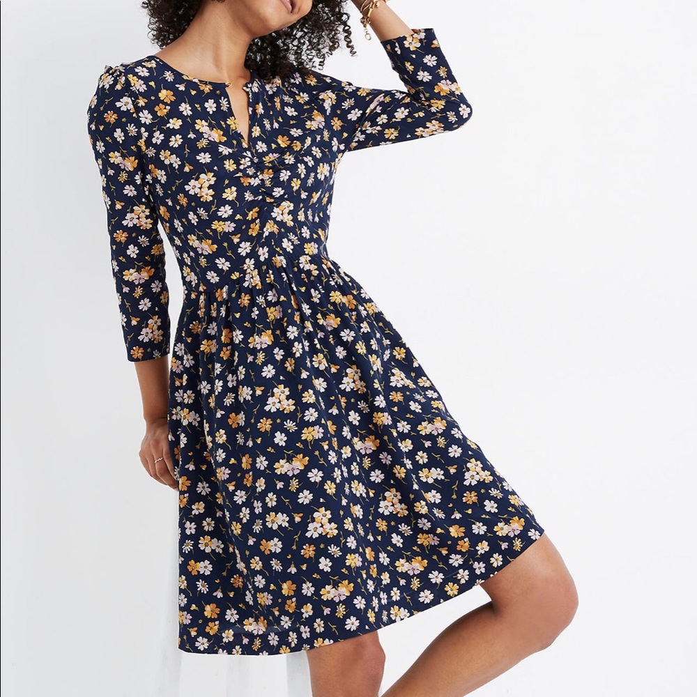 Madewell Silk Shirred Keyhole Dress in Petal Party